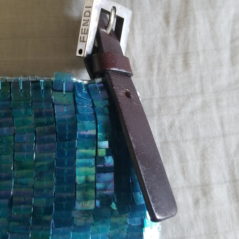 Turquoise Flat hand beaded FENDI bag- Very Rare! - Picture 4 of 8